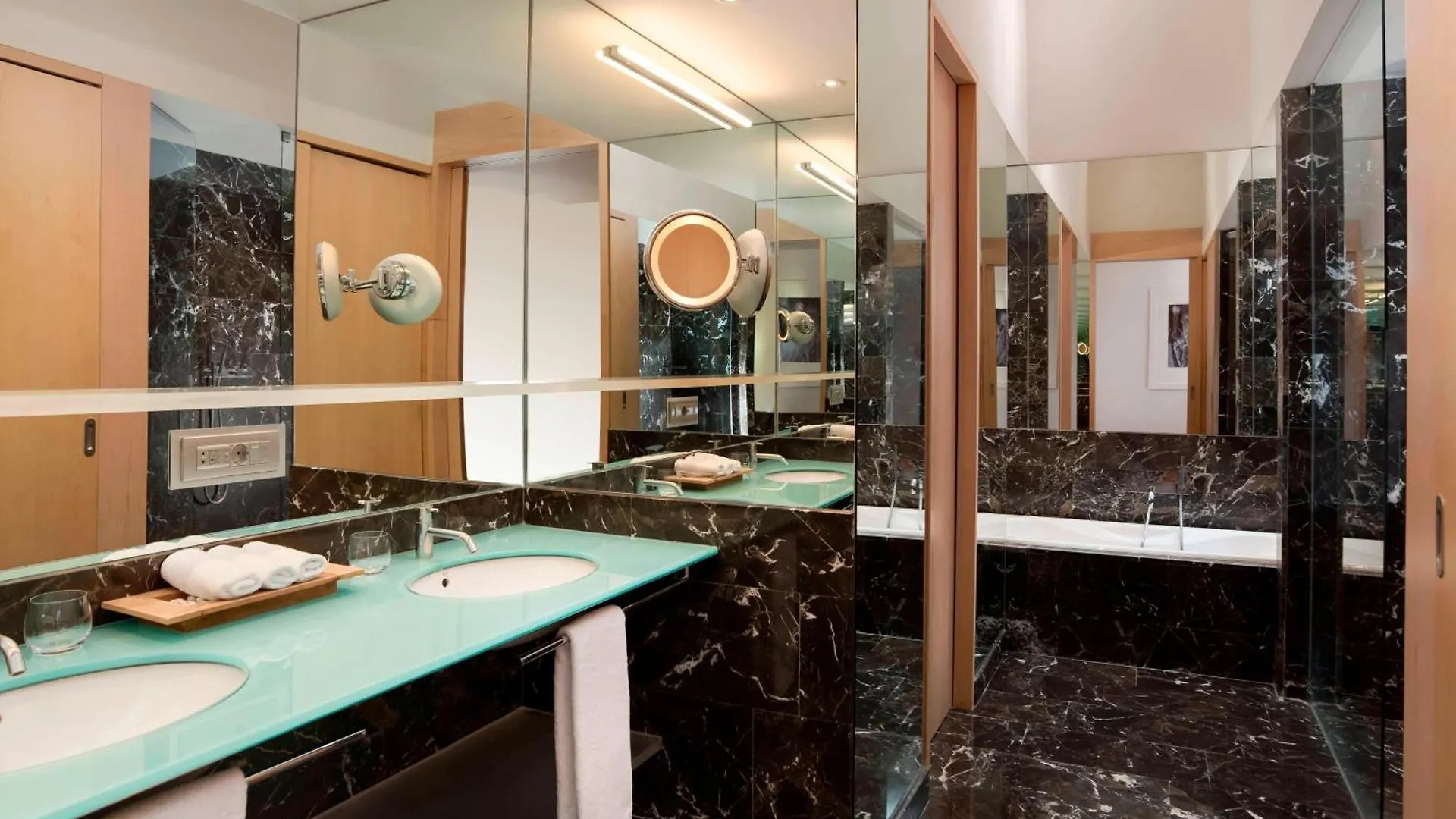 *****  Hotel Marques De Riscal, A Luxury Collection Hotel, Elciego Spain