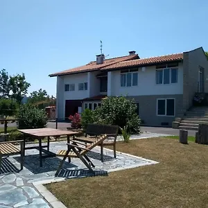 Apartamento En La Colina 1 Montañealde, Fica